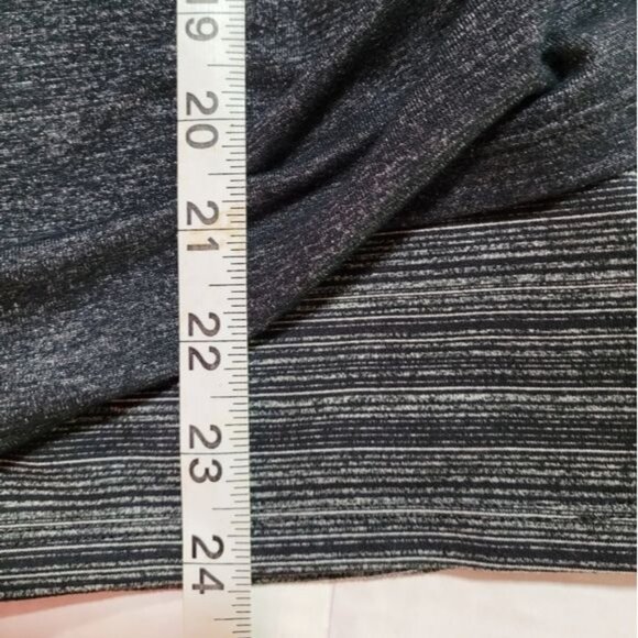 Athleta Tank Womens Size S Black/Charcoal Double Layer Tank Active Gym‎ Yoga - Picture 12 of 12